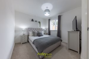 bedroom1- click for photo gallery